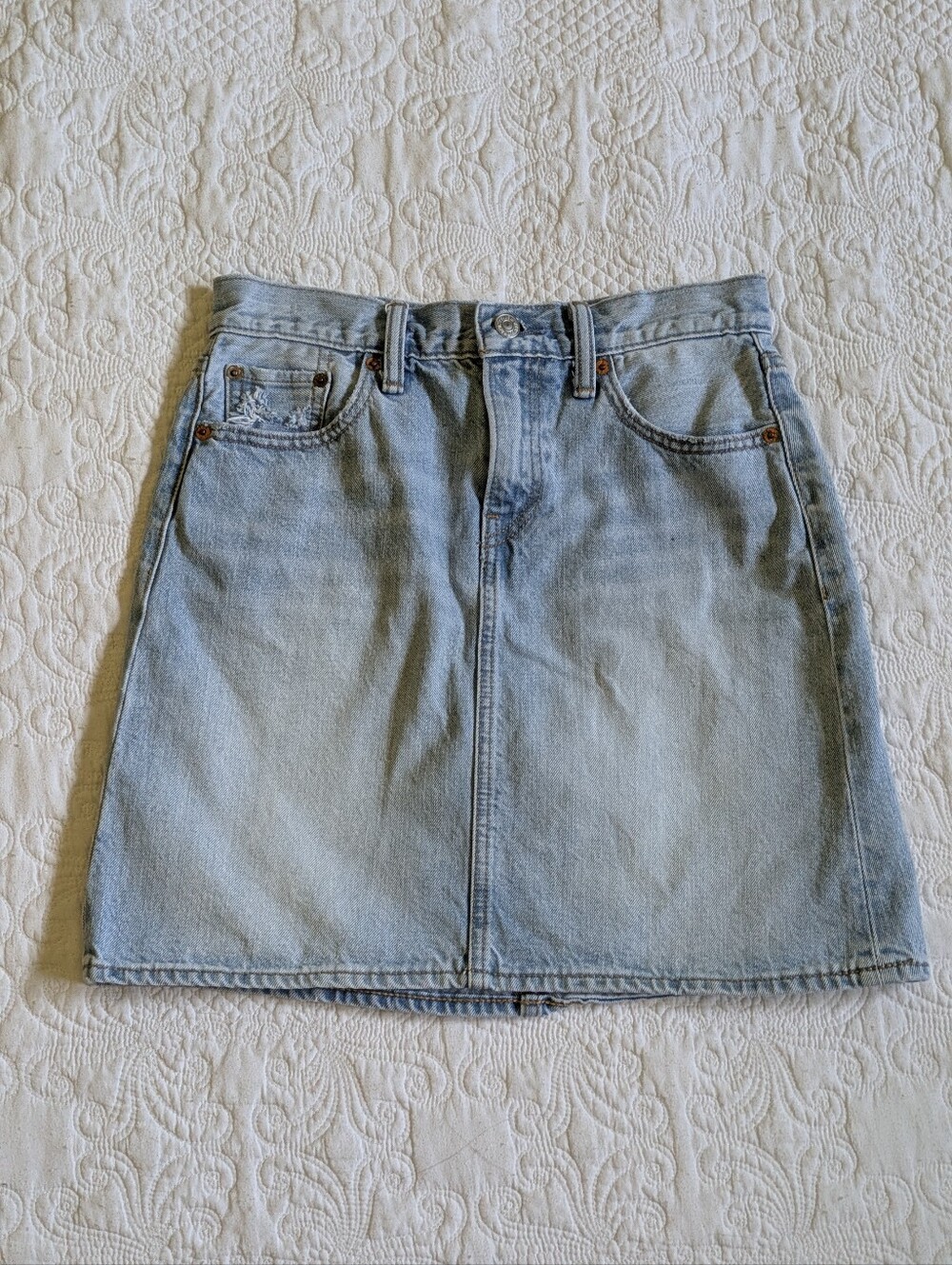 Levi's Classic Light Blue Denim Skirt